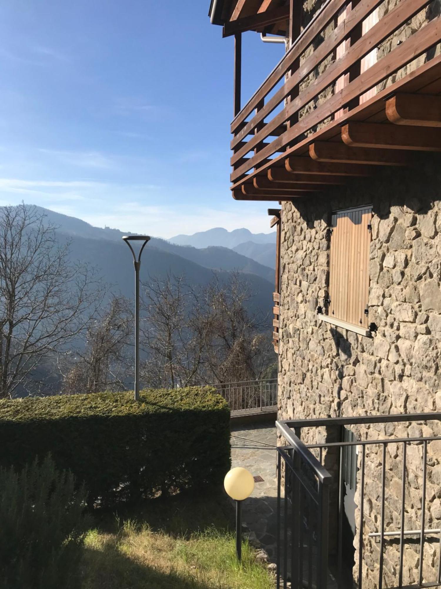 Mangia, Leggi, Dormi Apartment Costa di Serina Exterior foto